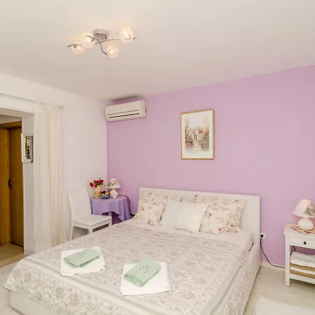 Cuk Affittacamere 3*