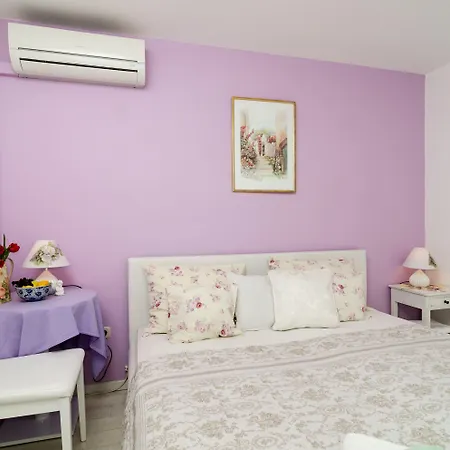 Cuk Affittacamere 3*